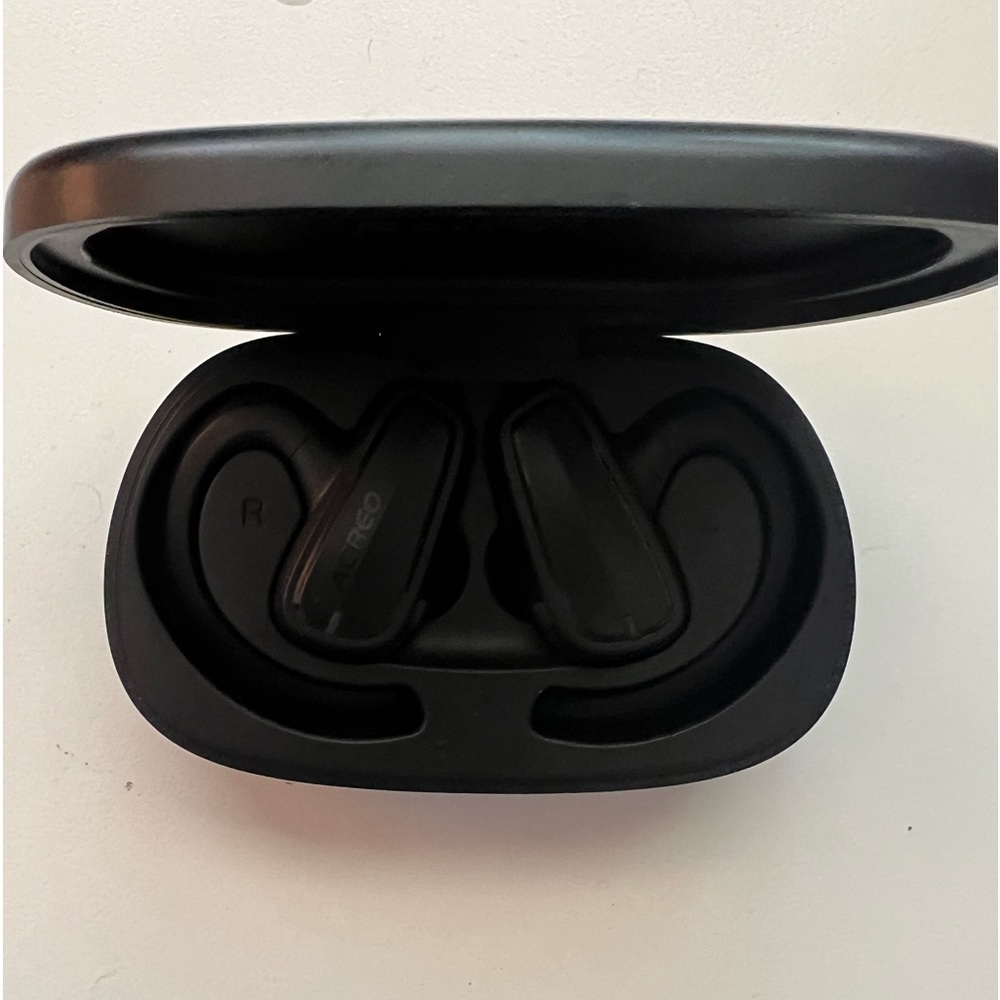 Acreo Over ear blue-tooth headphones